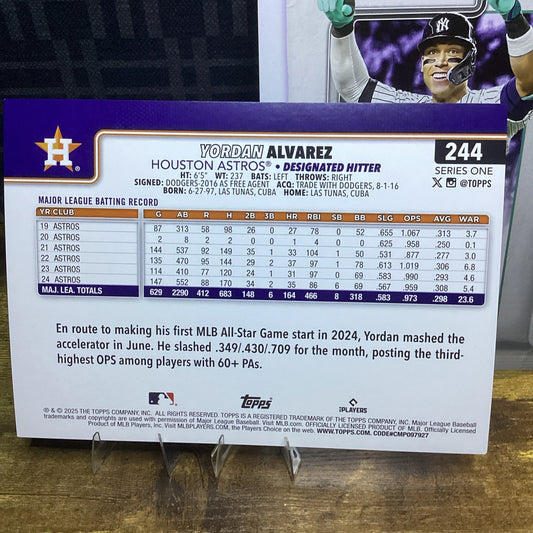 2025 Topps Series 1 Baseball Oversized Card - Yordan Alvarez - SuperBox Excl.