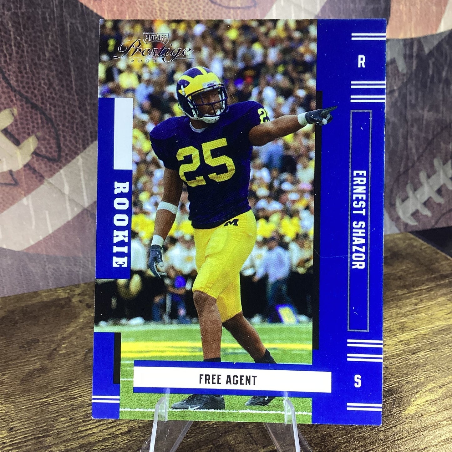 2005 Playoff Prestige - Rookie Ernest Shazor #242 (RC)