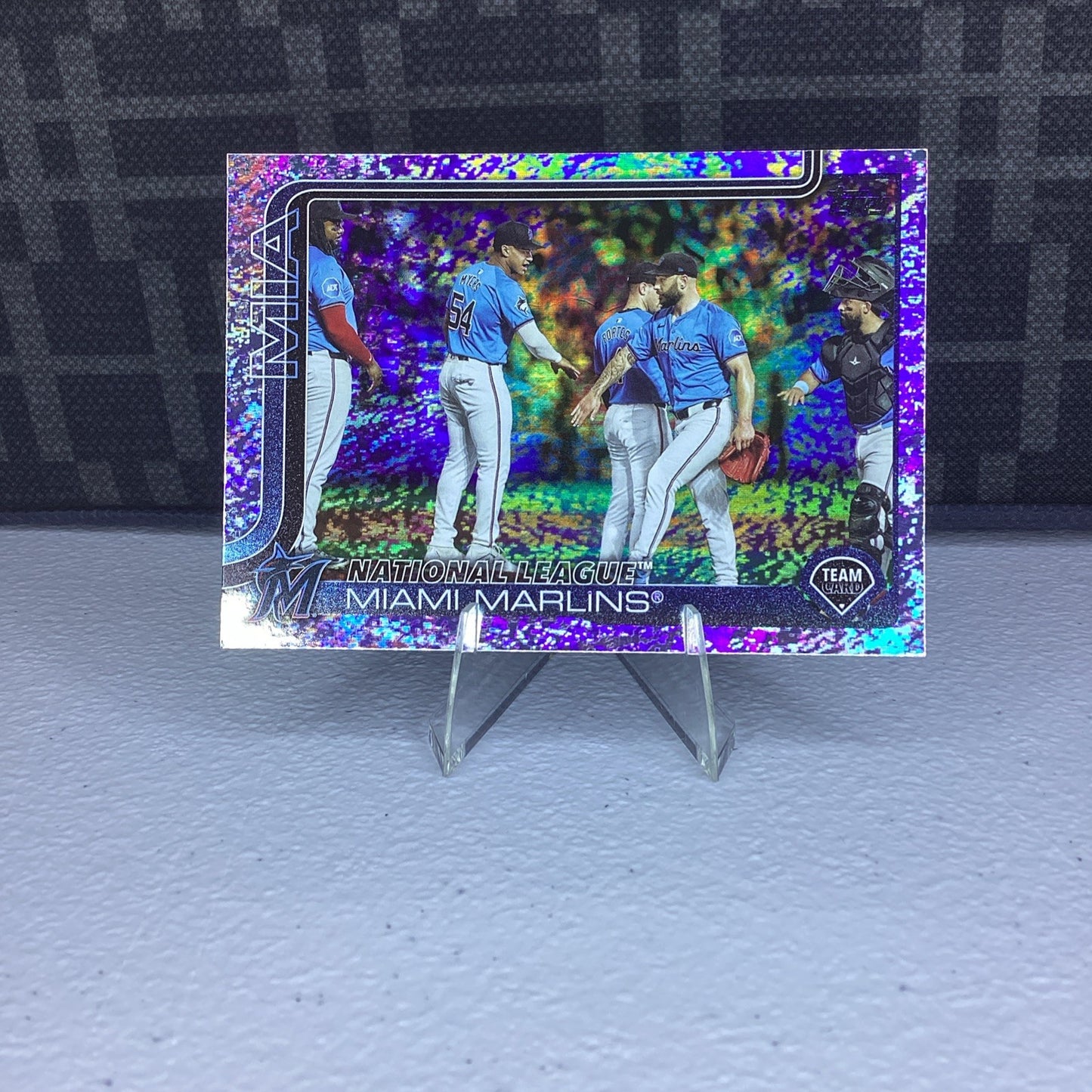 2025 Topps Series 1 Celebration Miami Marlins Team Card Confetti #340