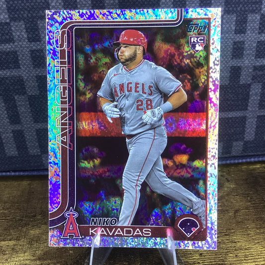 2025 Topps Series 1 Niko Kavadas Holo Foil Parallel Rookie RC #278 Angels